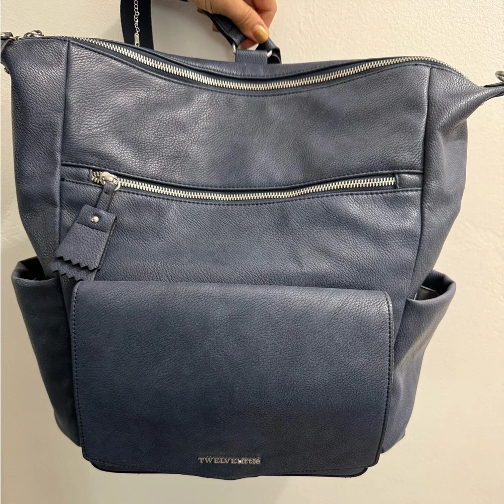 Twelvelittle Navy Women's Baby Bag Backpack Vegan Leather EUC